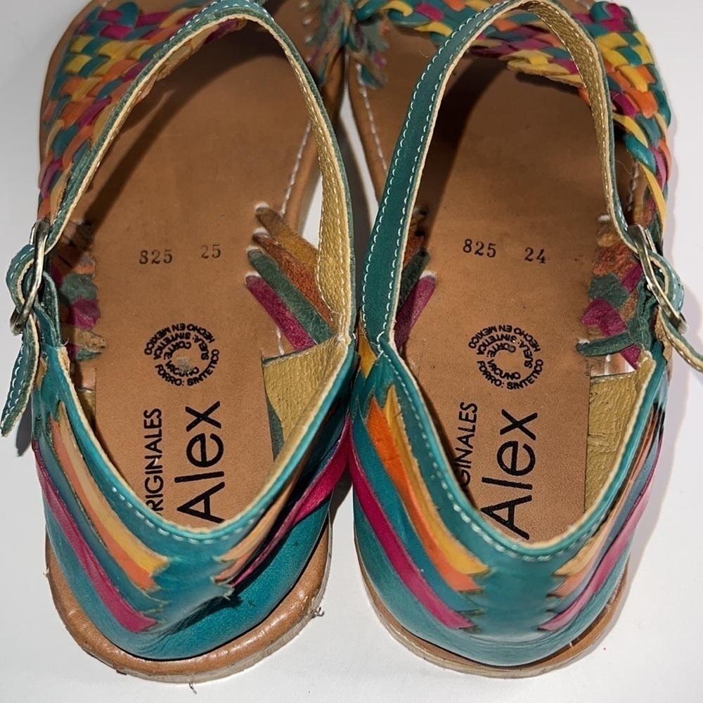 Multicolored Woven Leather Sandals made in Mexico - Picture 3 of 9